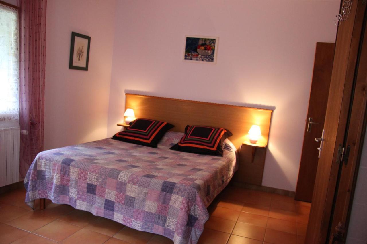 Chambre D'Hote "Chez Antoinette Et Charles" Santo-Pietro-di-Venaco Dış mekan fotoğraf